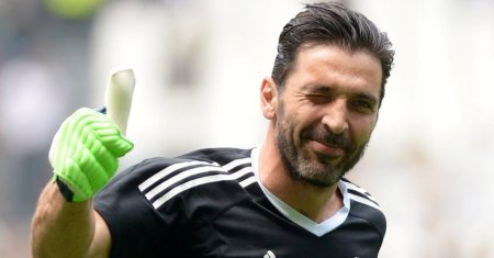 Gigi Buffon, szef rekordowej delegacji